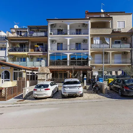 Διαμέρισμα Milankovic-1 By Interhome *